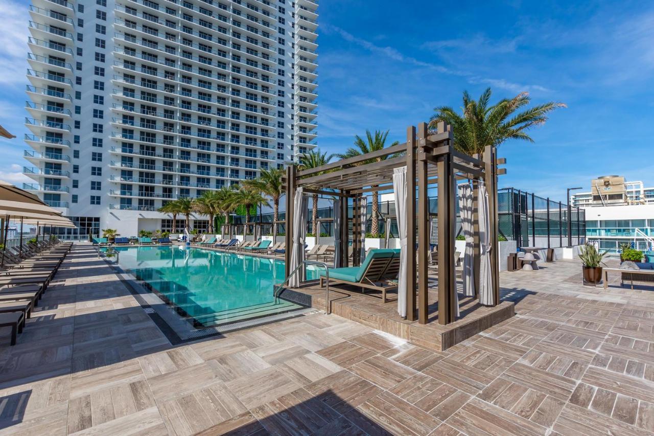 Espectacular Condo Esquina Beach House Hollywood Apartamento Exteriör bild