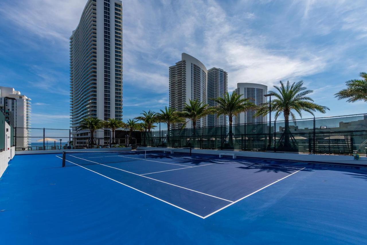 Espectacular Condo Esquina Beach House Hollywood Apartamento Exteriör bild
