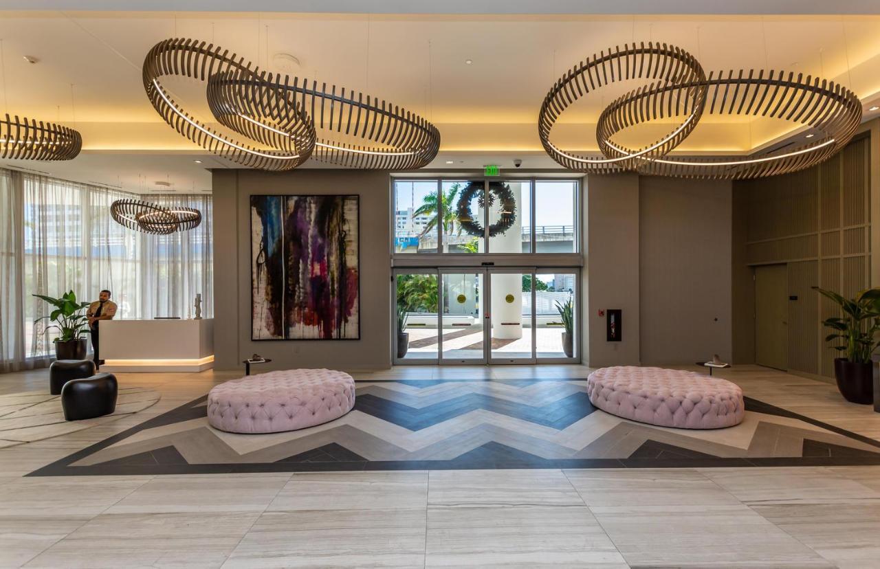 Espectacular Condo Esquina Beach House Hollywood Apartamento Exteriör bild