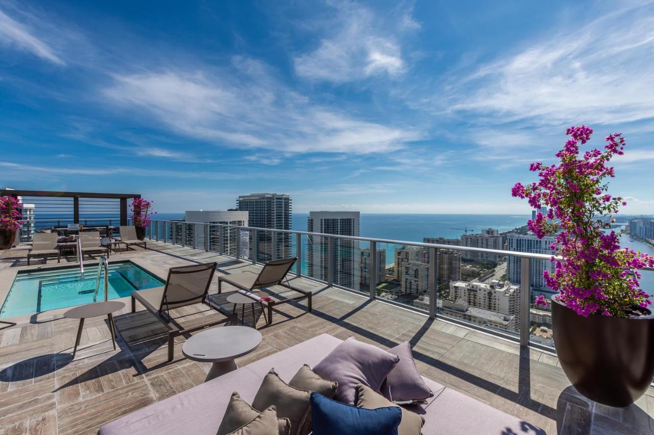 Espectacular Condo Esquina Beach House Hollywood Apartamento Exteriör bild